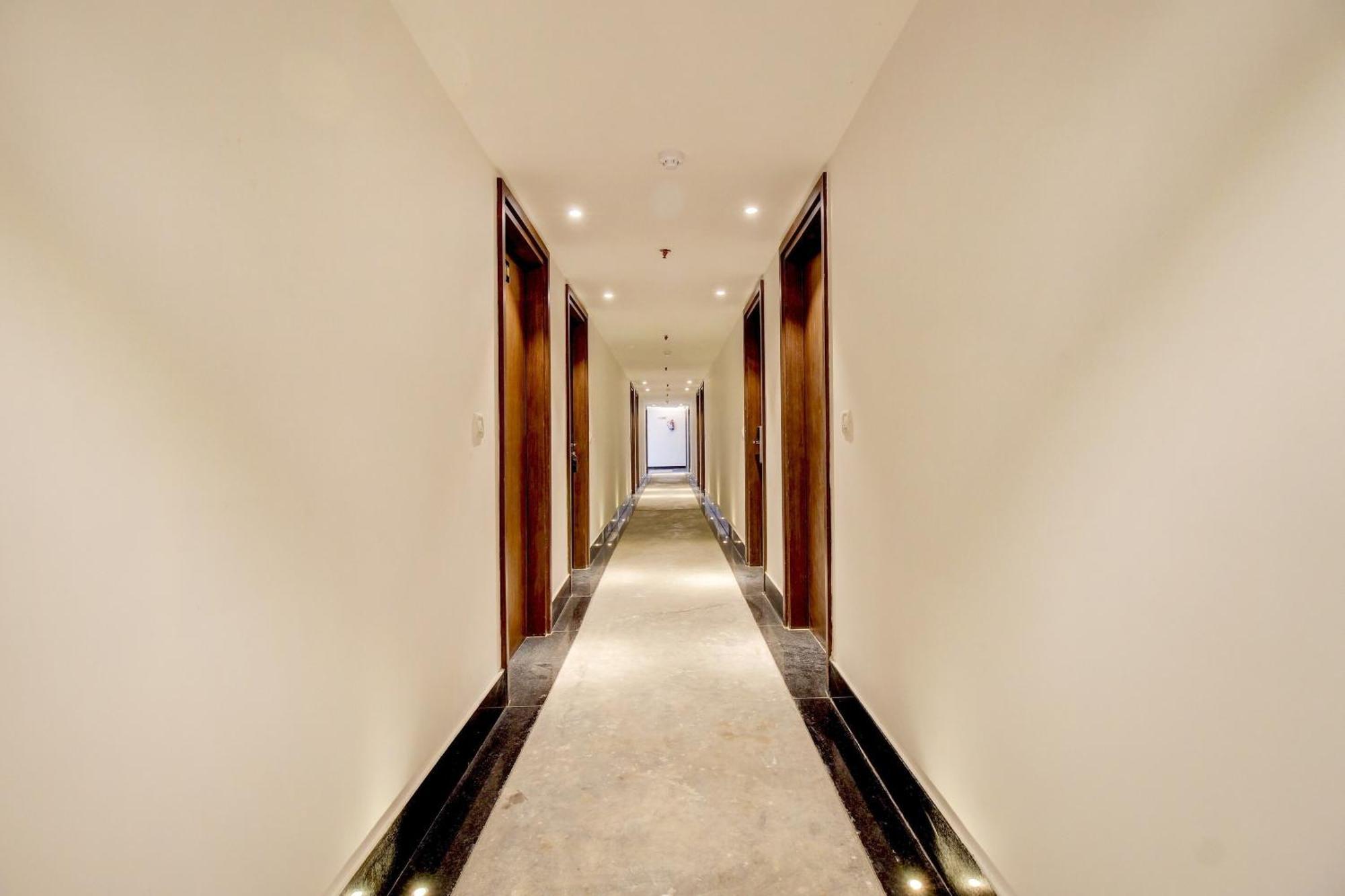 Hotel Super Townhouse Oak Aurelia Grand Lucknow Exterior foto